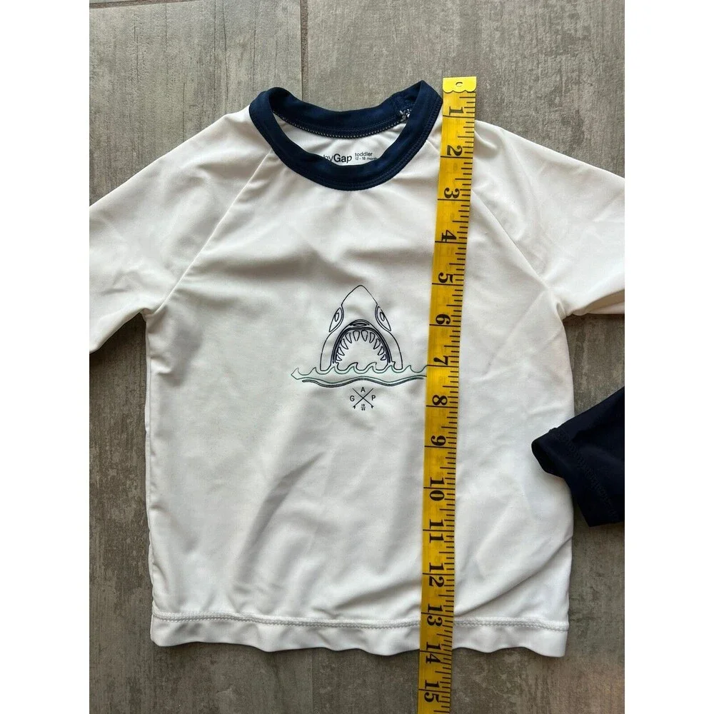 Set Lot of 2 Baby Gap Boys Toddler Rash Guard Shirt Short Sleeve Swim Top 12-18m